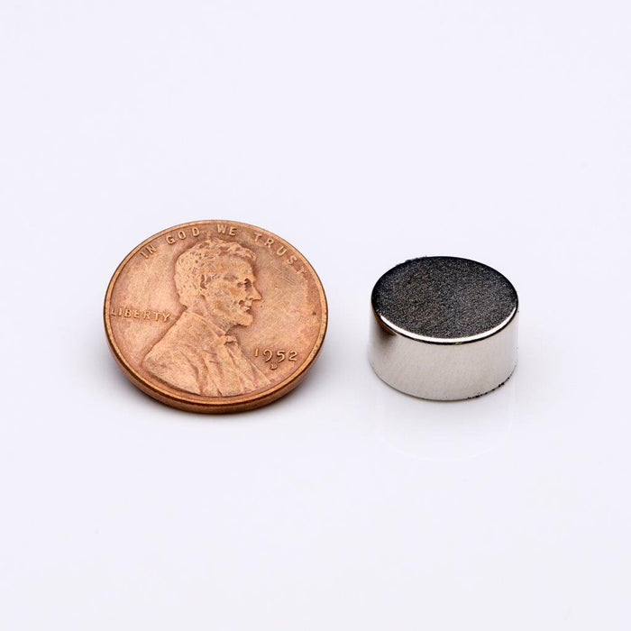 Neodymium Round Magnet 0.5" Diameter x 0.25" H - Grade N35, Nickel plated finish